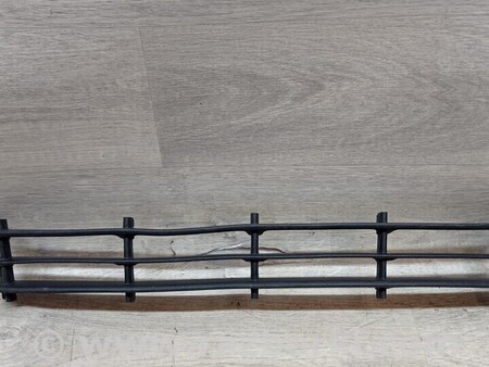 ФОТО Решітка радіатора переднього бампера нижня для Skoda Octavia A5 Киев