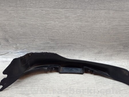 ФОТО Бризковик підкрилка колісної арки передній правий для Skoda Octavia A7 Киев