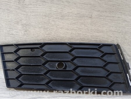 ФОТО Заглушка противотуманных фар бампера переднего левая для Skoda Octavia A7 Киев