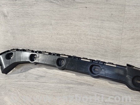 ФОТО Кронштейн бампера заднего правий для Skoda Octavia A7 Киев