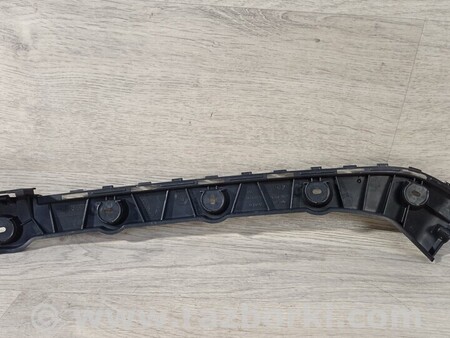 ФОТО Кронштейн бампера заднего правий для Skoda Octavia A7 Киев