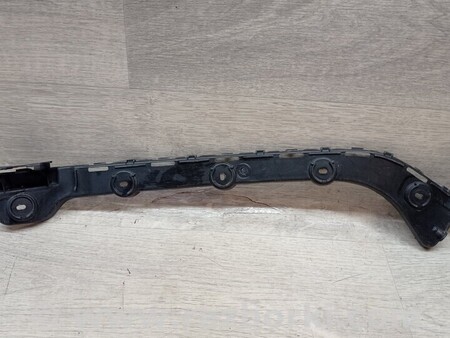 ФОТО Кронштейн кріплення направляюча заднього бампера лівий Універсал для Skoda Octavia A7 Киев