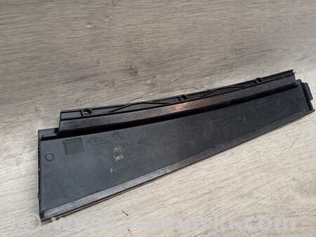 ФОТО Молдинг накладка стійки двері дверки задній правий для Skoda Octavia A7 Киев