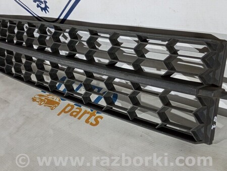 ФОТО Решетка бампера переднего для Skoda Octavia A7 Киев