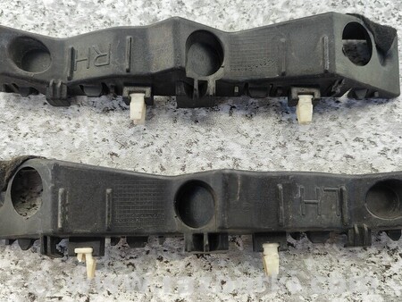 ФОТО Кронштейн бампера переднего праве для KIA Optima Киев