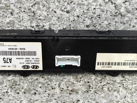 ФОТО Панель управления радио для KIA Optima Киев