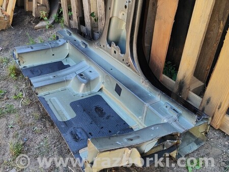 ФОТО Стойка кузова центральная правая для KIA Optima Киев