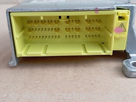 ФОТО Блок управления подушек безопасности для Subaru Outback Киев