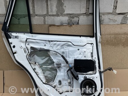 ФОТО Дверь задняя левая кпл для Subaru Outback Київ