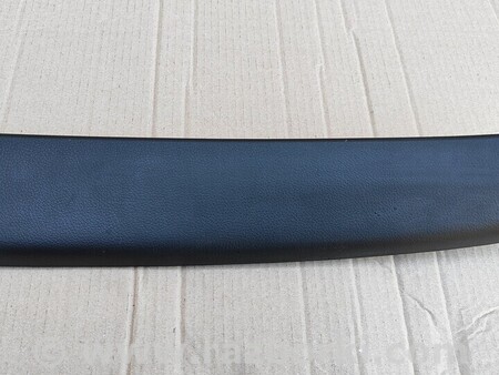 ФОТО Накладка крышки багажника для Subaru Outback Киев