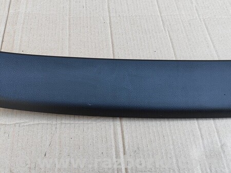 ФОТО Накладка крышки багажника для Subaru Outback Киев