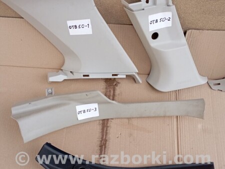 ФОТО Накладка порога стойки обшивка внутренняя правая для Subaru Outback Киев