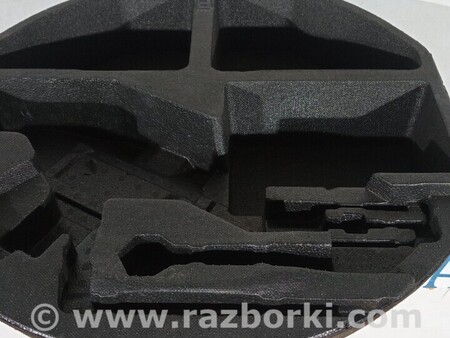 ФОТО Наповнювач підлоги багажника під домкрат для Subaru Outback Киев