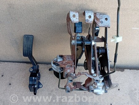 ФОТО Педаль газу сцепления тормоза для Subaru Outback Киев