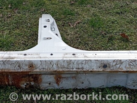 ФОТО Порог правый для Subaru Outback Київ