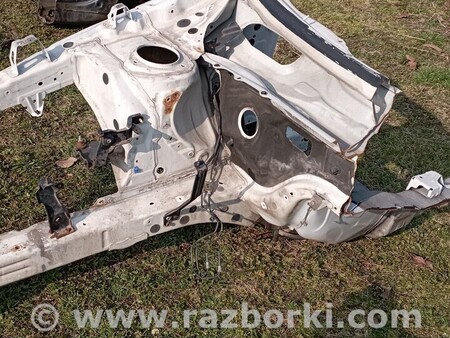 ФОТО Четверть передняя правая для Subaru Outback Киев