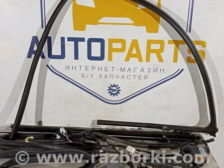 ФОТО Уплотнитель резинка двери передней правой Ущільнювач гумка для Mitsubishi Outlander Киев