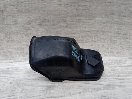 ФОТО Нижняя петля багажника для Peugeot Partner Киев