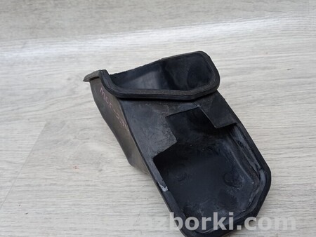 ФОТО Нижняя петля багажника для Peugeot Partner Киев