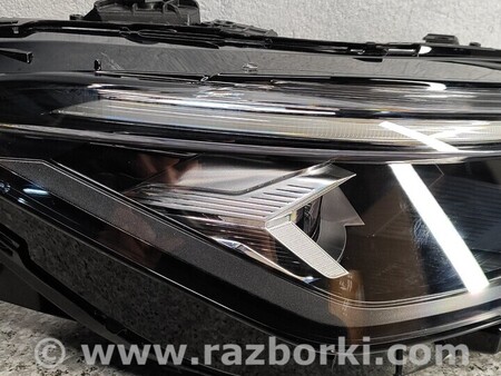 ФОТО Фара передняя правая для Volkswagen Passat B8 (07.2014-...) Киев