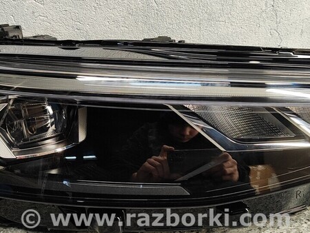 ФОТО Фара передняя правая для Volkswagen Passat B8 (07.2014-...) Киев