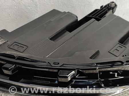 ФОТО Фара передняя правая для Volkswagen Passat B8 (07.2014-...) Киев