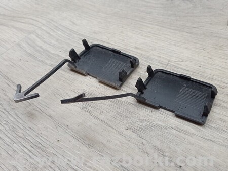 ФОТО Заглушка бампера заднего буксировочного крюка для Volkswagen Passat B6 (03.2005-12.2010) Киев