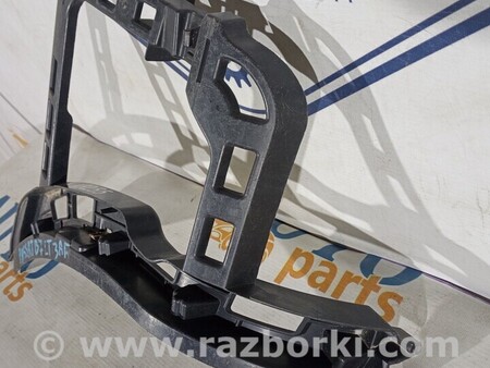 ФОТО Кронштейн заднього бампера лівий для Volkswagen Passat B7 (09.2010-06.2015) Киев