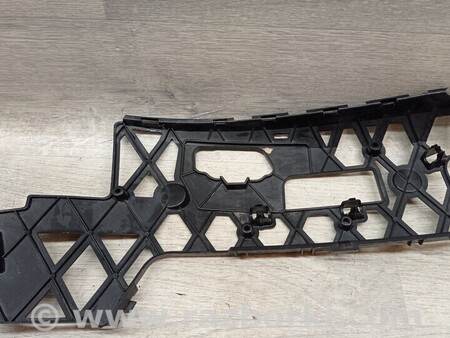 ФОТО Кронштейн кріплення направляюча переднього бампера лівий для Volkswagen Passat B7 (09.2010-06.2015) Киев