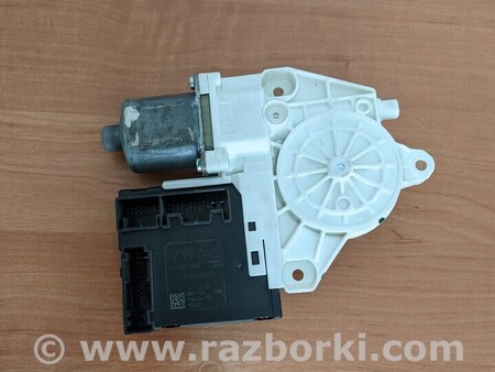ФОТО Моторчик стекла правый передний для Volkswagen Passat B7 (09.2010-06.2015) Киев