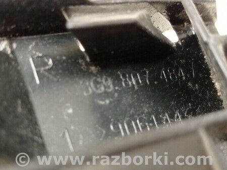 ФОТО Кронштейн кріплення направляюча заднього бампера правий для Volkswagen Passat B8 (07.2014-...) Киев