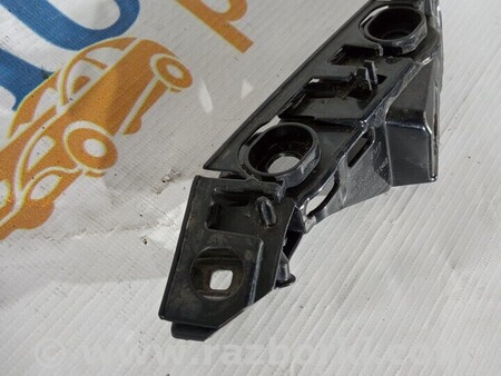 ФОТО Кронштейн переднього бампера правий для Volkswagen Passat B8 (07.2014-...) Киев