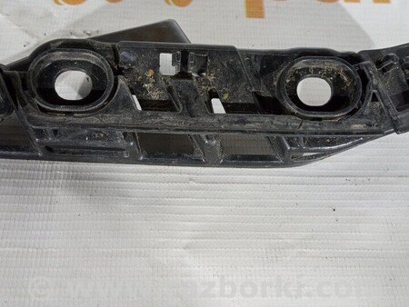 ФОТО Кронштейн переднього бампера правий для Volkswagen Passat B8 (07.2014-...) Киев