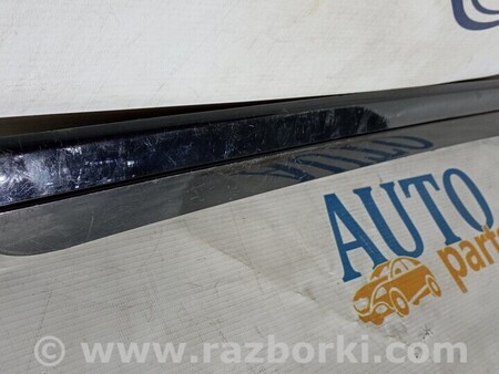 ФОТО Молдинг двері задньої правої для Volkswagen Passat B8 (07.2014-...) Киев