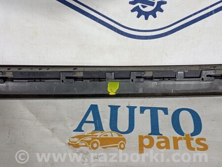 ФОТО Молдинг двері задньої правої для Volkswagen Passat B8 (07.2014-...) Киев