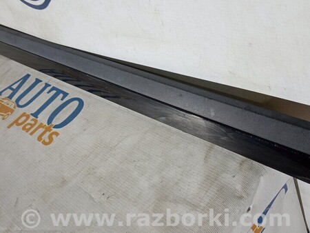 ФОТО Молдинг двері передньої правої для Volkswagen Passat B8 (07.2014-...) Киев