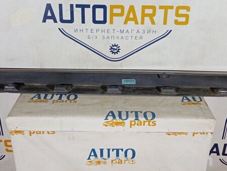 ФОТО Поріг пластиковий правий для Volkswagen Passat B8 (07.2014-...) Киев