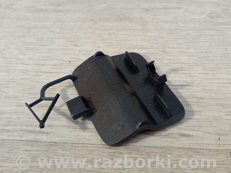 ФОТО Заглушка бампера буксировочного крюка задняя для Volkswagen Passat CC (01.2012-12.2016) Киев