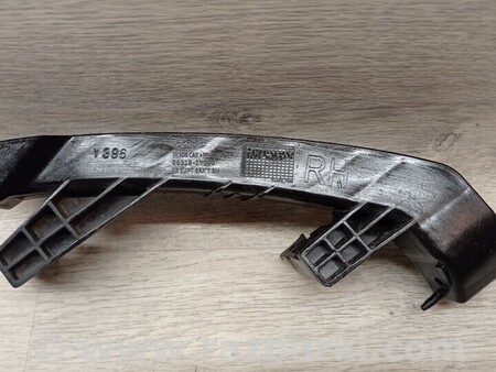 ФОТО Кронштейн кріплення направляюча переднього бампера правий для KIA Picanto Киев