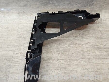 ФОТО Кронштейн кріплення башмак опора переднього бампера правий для Volkswagen Polo Киев