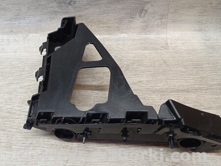 ФОТО Кронштейн кріплення башмак опора переднього бампера правий для Volkswagen Polo Киев