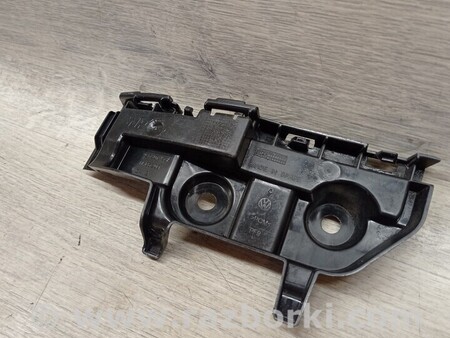 ФОТО Кронштейн кріплення направляюча заднього бампера лівий для Volkswagen Polo Киев