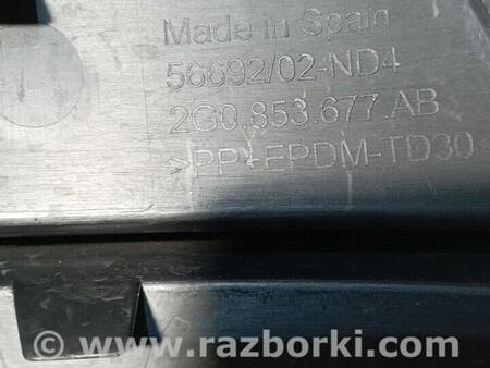 ФОТО Решетка бампера для Volkswagen Polo Киев