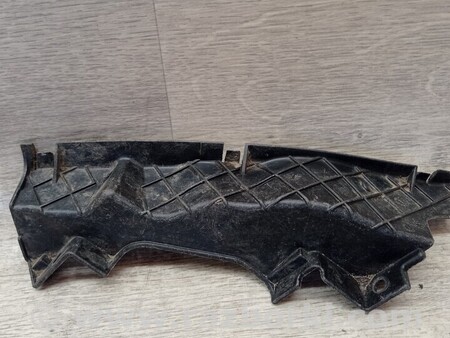 ФОТО Кронштейн кріплення направляюча переднього бампера лівий для Fiat Punto Киев