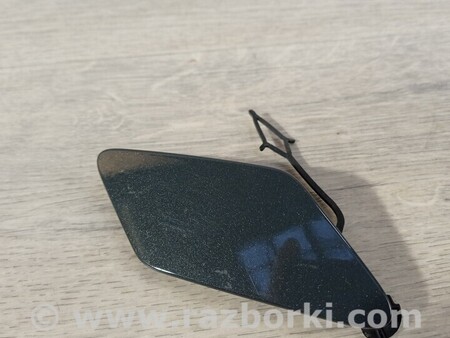 ФОТО Заглушка бампера буксировочного крюка передняя для Audi (Ауди) Q2 Киев