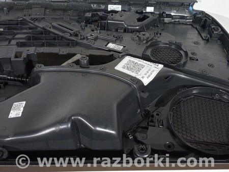 ФОТО Карта дверей передня права для Audi (Ауди) Q2 Киев