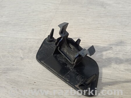 ФОТО Ліва заглушка омивача фари переднього бампера для Audi (Ауди) Q2 Киев