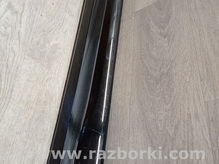 ФОТО Молдинг двери передней правой для Audi (Ауди) Q2 Киев