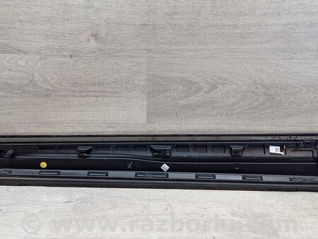 ФОТО Молдинг двери передней правой для Audi (Ауди) Q2 Киев