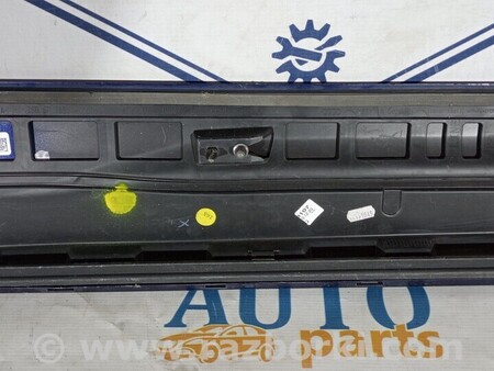 ФОТО Молдинг двері задньої лівої для Audi (Ауди) Q2 Киев